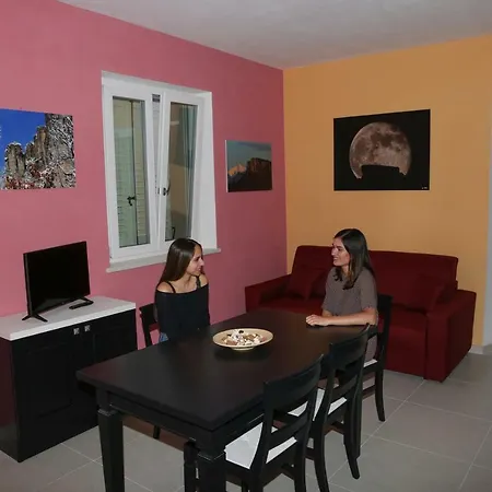 Apart Otel Castelnovo 4*