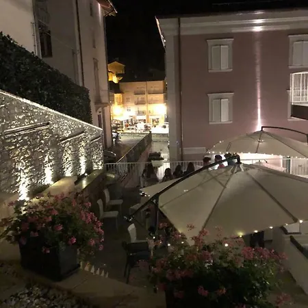 Lägenhetshotell Castelnovo Castelnovo ne' Monti