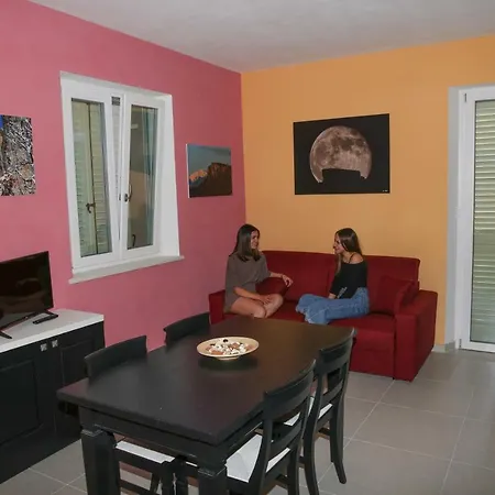 Lägenhetshotell Castelnovo Castelnovo ne' Monti