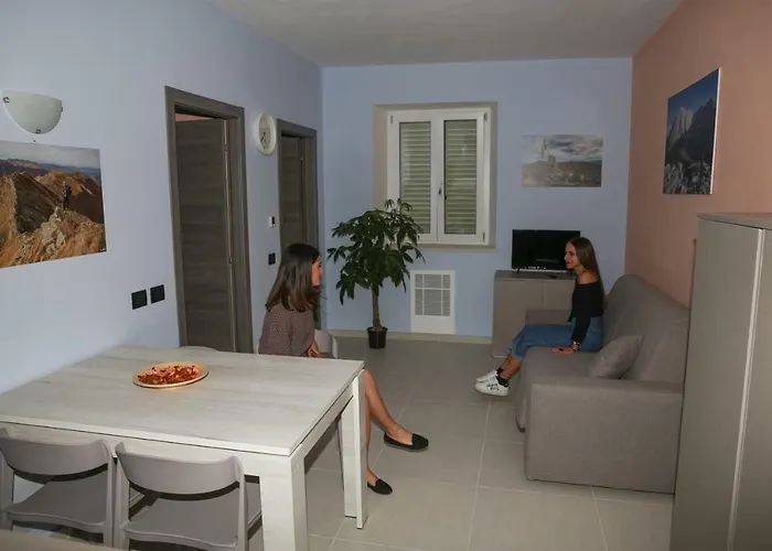 Castelnovo Aparthotel 4*